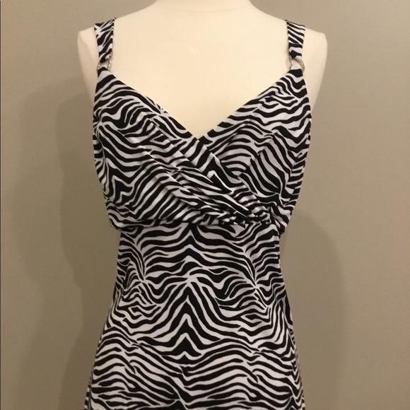 WHBM Black and White Striped Tank - Picture 4 of 14
